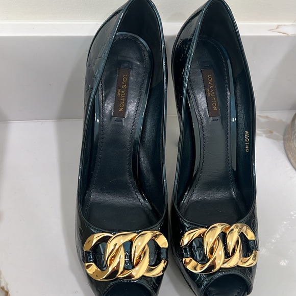 Louis Vuitton Heels - Picture 4 of 4